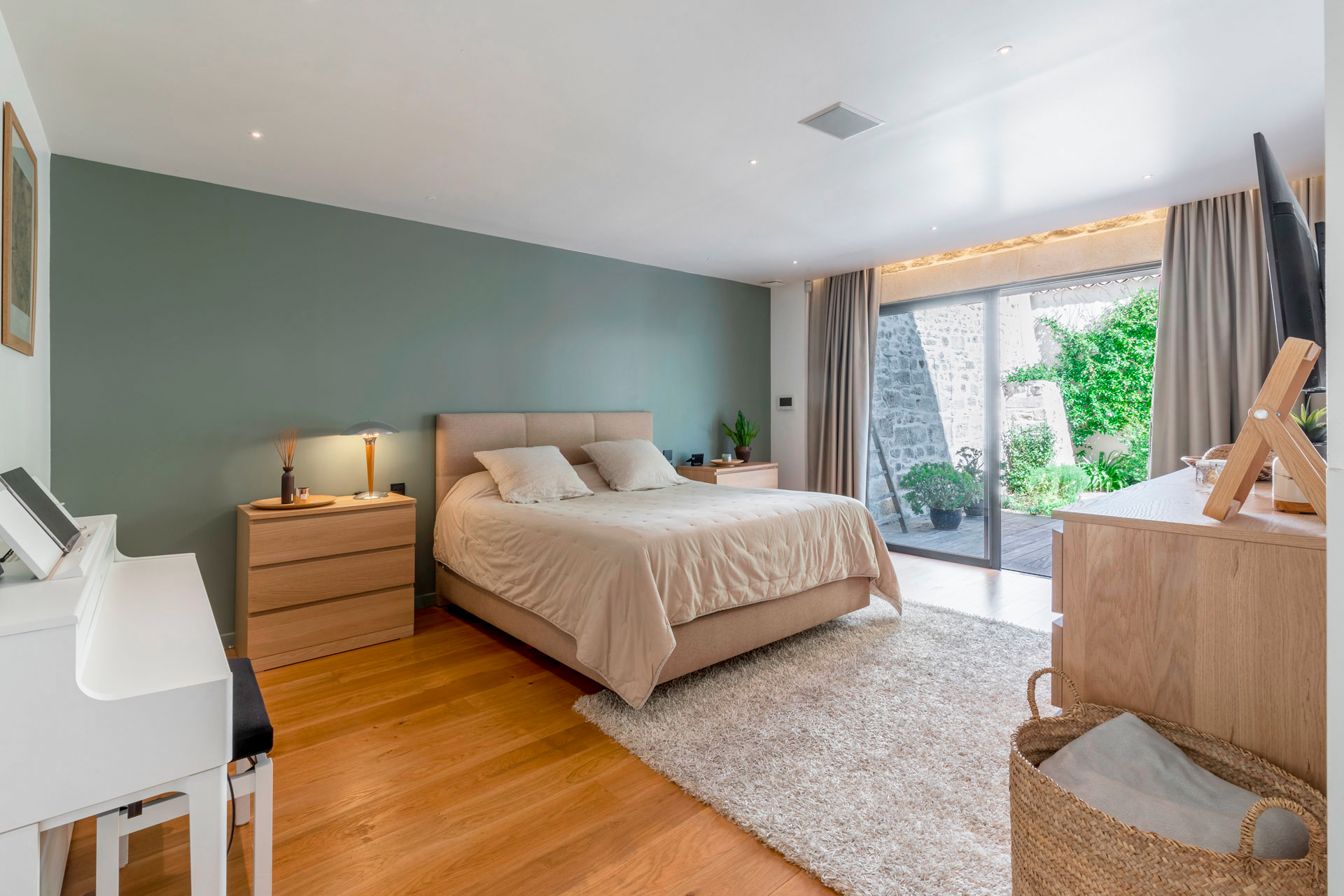 R-Photos-Montpellier-34-PaulineMeunierPhotographe-architecture-immobilier-suiteparentale-09